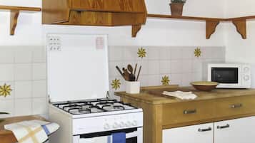 Casa, 3 habitaciones, terraza | Cocina privada