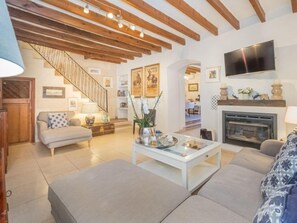 Casa, 3 habitaciones | Zona de estar