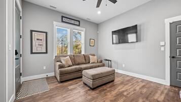 Smart TV, monitor de computadora y impresora