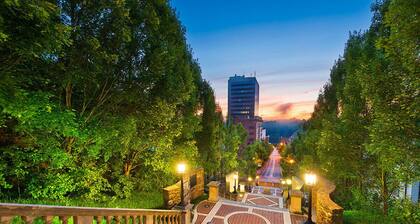 The Retreat at Candlers Mountain - Liberty Univ 2mi & LYH Airport 2mi