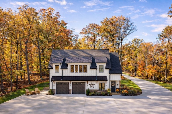 The Retreat at Candlers Mountain