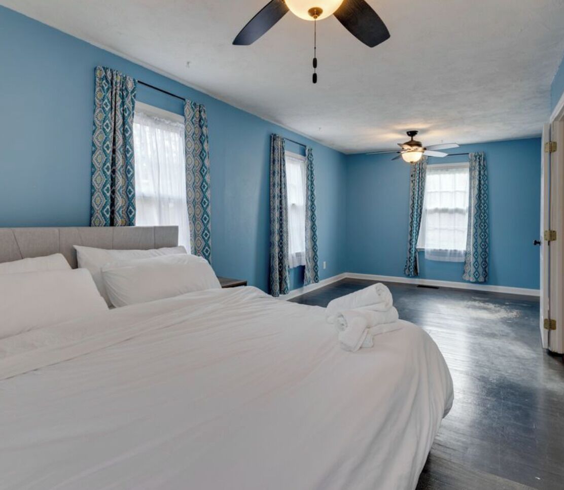 3 bedrooms, WiFi, bed sheets