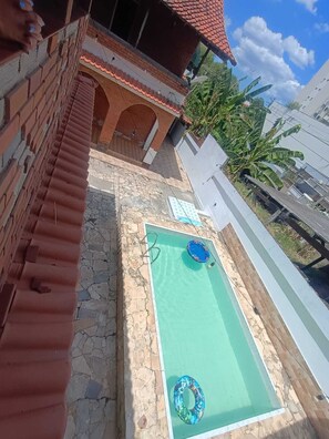 15 piscinas al aire libre