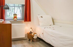 4 quartos, berço de viagem, Wi-Fi de cortesia