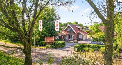 Nice home in Hoge Hexel with WiFi