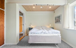 4 chambres, lit de bébé portatif, accès au Wi-Fi (inclus)