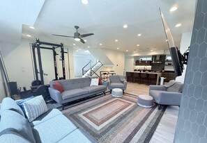 Smart TV, fireplace, offices, computer monitors