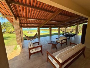 Villa | Outdoor dining