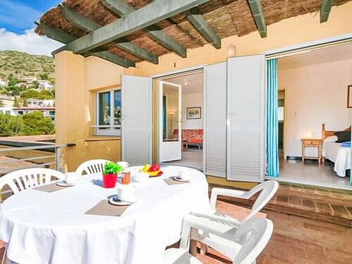 Global Velazquez - By Global Rental Holidays 8855