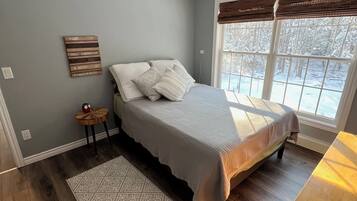 3 soveværelser, skrivebord, strygejern/strygebræt, Wi-Fi