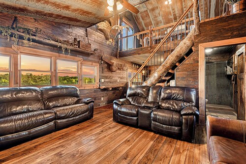 Cabin on Private 4-Acre Pond, King Bed