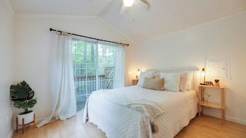 2 bedrooms, internet, bed sheets