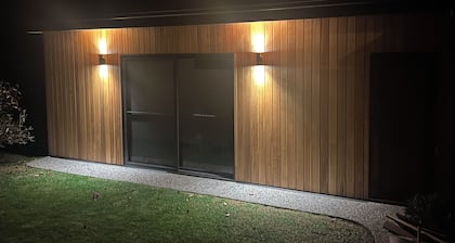 OCEAN VIEWS ON GRAND JUKES ST - Spacious property with gorgeous views & gardens