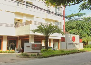 Fachada de la propiedad