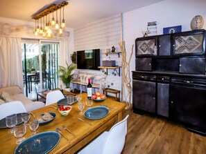 Casa, 2 habitaciones | Restauración