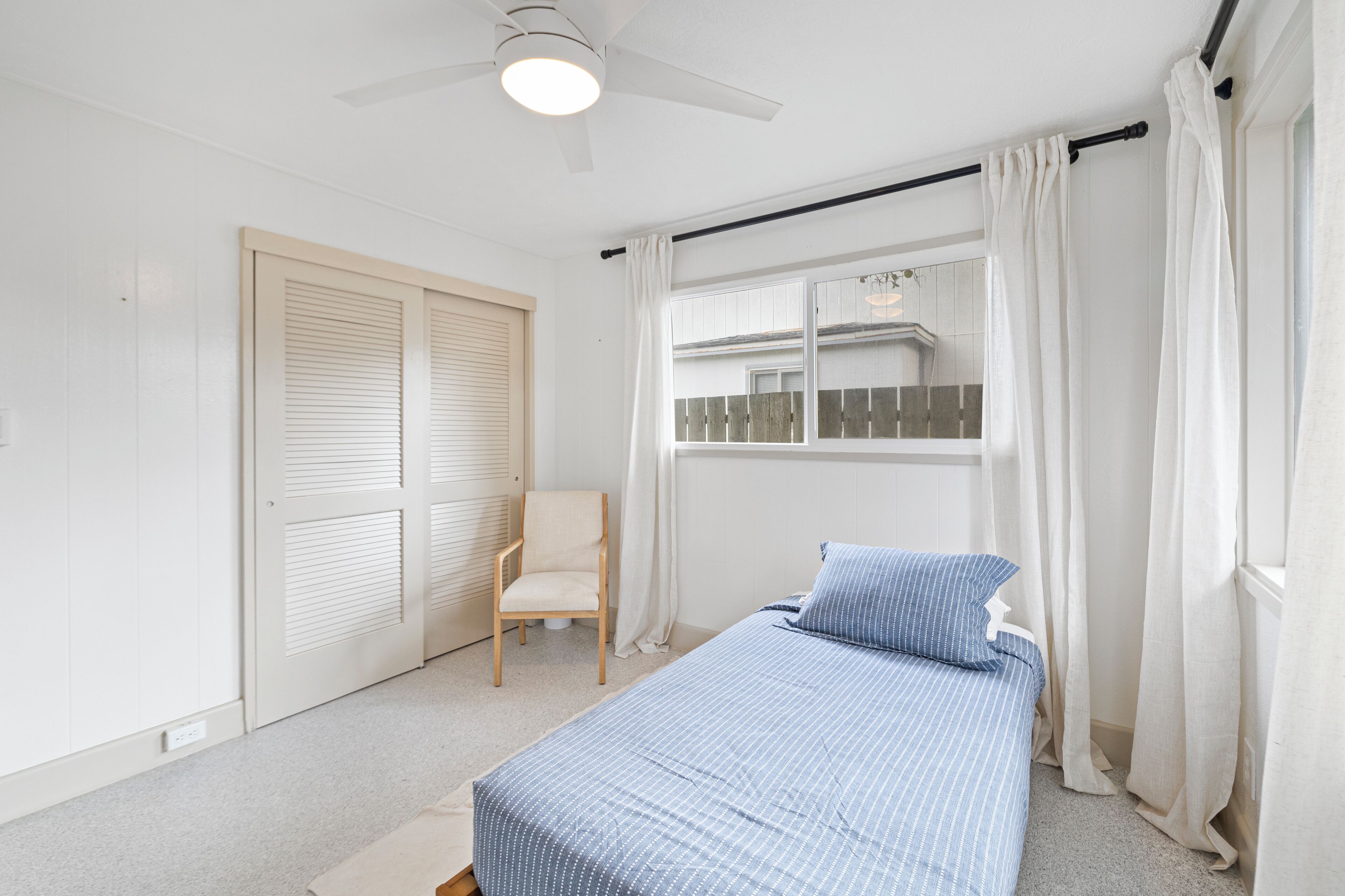 4 bedrooms, desk, iron/ironing board, free WiFi