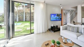 Villa, 3 chambres, terrasse | Coin séjour