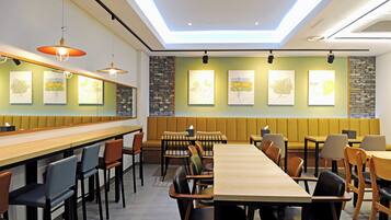 Desayuno buffet incluido todos los días