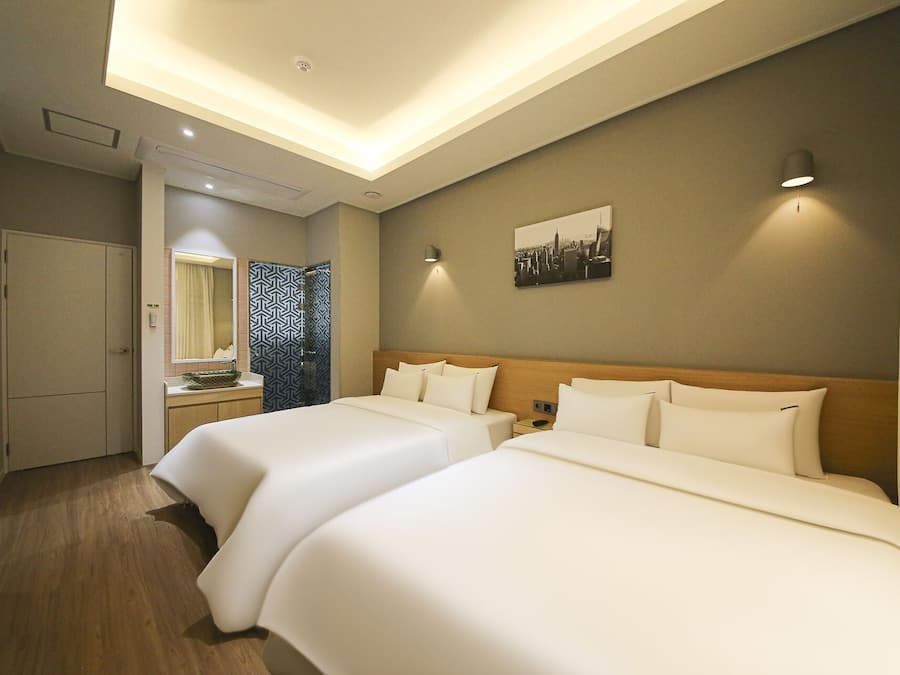 Royal Twin Room | View from room