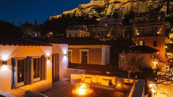 Enceinte de lâhĂ©bergement