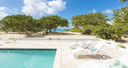 Barefoot Beach Bungalow