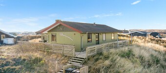 Awesome home in Hvide Sande with sauna