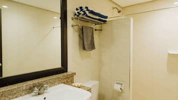 Premium Room, 1 Twin Bed, Pool View | Bathroom | Shower, hair dryer, bidet, towels