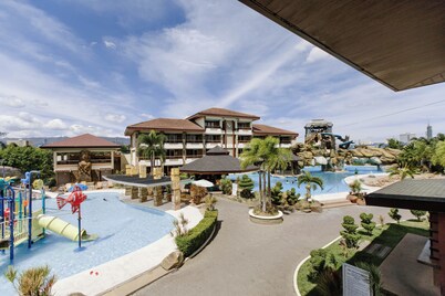 Cebu Westown Lagoon-Partywing