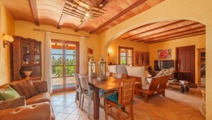 Villa, 5 soverom | Oppholdsområde