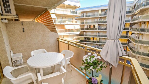 House, 2 Bedrooms, Terrace | Outdoor dining - Global Barcelona 1 - By Global Rental Holidays 8973 (Salou)