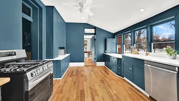 Microwave, oven, stovetop, dishwasher