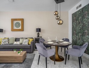 Dining - Global Marbella Real 5510 (Marbella)