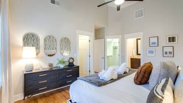 3 chambres, bureau, fer et planche à repasser, Wi-Fi gratuit