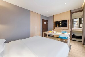 Free WiFi - Jingbao Ruijia Hotel  (Daxing)