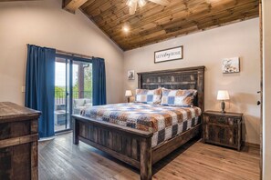 6 chambres, fer et planche à repasser, Wi-Fi gratuit, draps fournis
