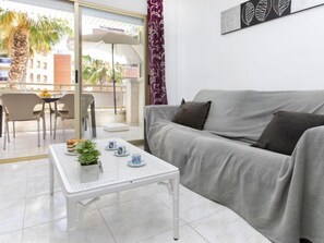 Ferienhaus, 2 Schlafzimmer, Terrasse | Wohnbereich