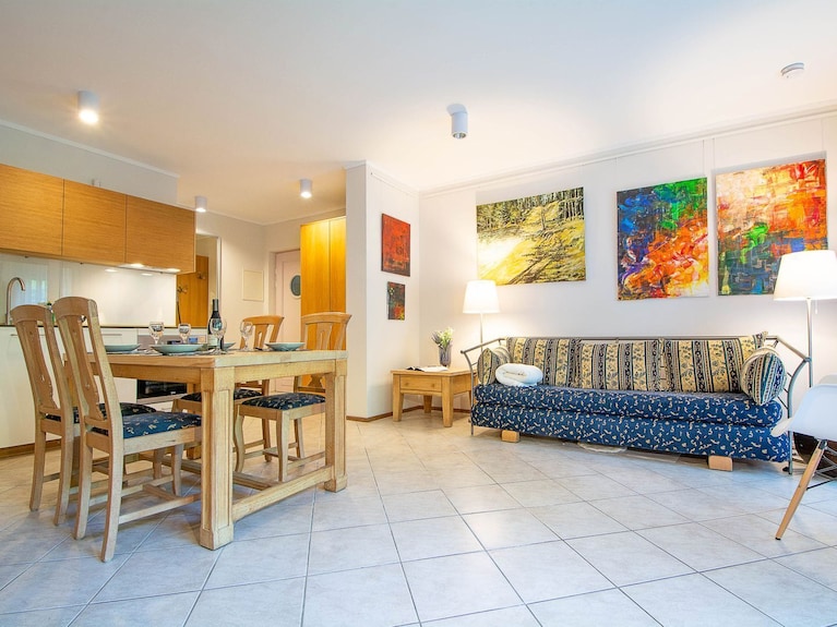 Gemütliche Ferienwohnung Mit üBerdachter Terrasse Und Parkplatz In Wittenbeck - - Kühlungsborn
