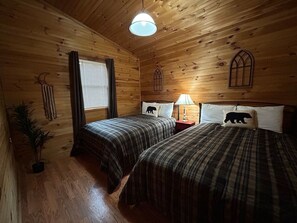 2 bedrooms, iron/ironing board, travel cot, WiFi
