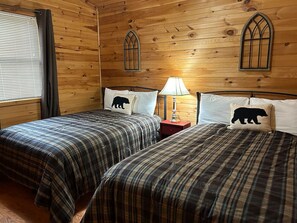 2 bedrooms, WiFi, bed sheets - Laurel Lodge-Devil`s Bathtub/Nat Tunnel (DUFFIELD)