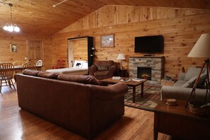 TV connectée, cheminée