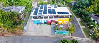 Eco-friendly Cozy Studio Solar-powered Retreat