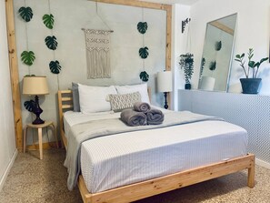 Apartment | 1 bedroom - Near Ferry to Culebra Solar-powered Cozy (Ceiba)