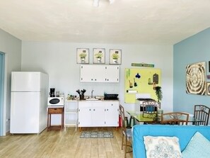 Apartment | 1 bedroom - Eco Retreat Solar-powered Near Ferry (Ceiba)