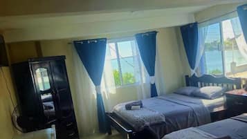Chambre, balcon, vue baie | Wi-Fi gratuit