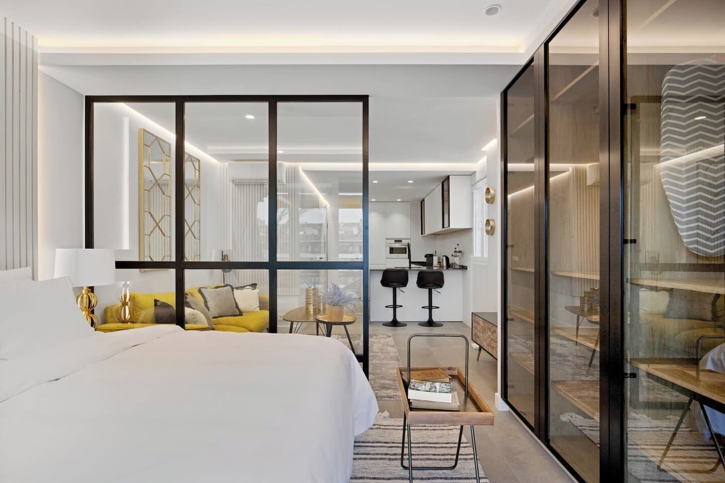 Golden Mile Lux Sea View Suite - Marbella