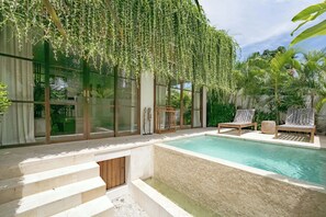 Piscina externa
