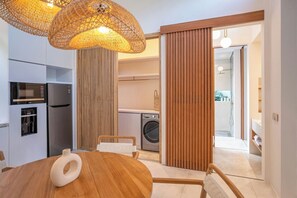 Vila econômica, varanda | Sala de jantar