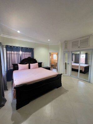 7 chambres, Wi-Fi gratuit, draps fournis