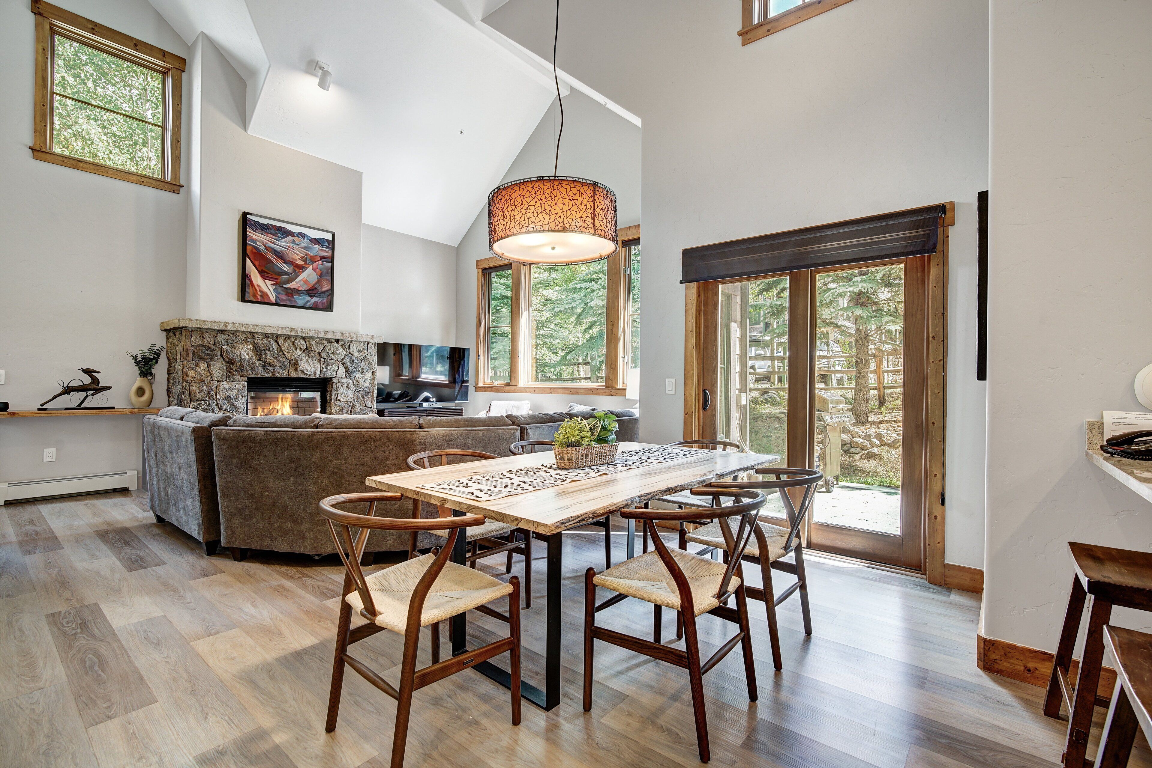 Townhome, 3 Bedrooms | Dining