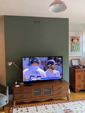 Interior - Rock Studio - Free Parking & WiFi Near City Centre (Leeds)